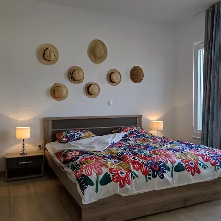 Βίλα Modern Design With Pool And Beautiful Sea View Τρογκίρ